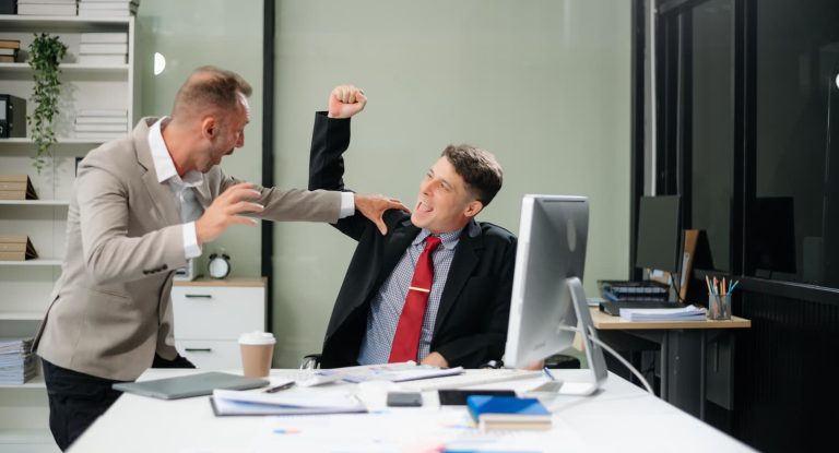 Mon patron vend son entreprise : puis-je demander une rupture conventionnelle ?