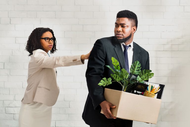 Que faire après un licenciement pour faute grave : les démarches à connaître