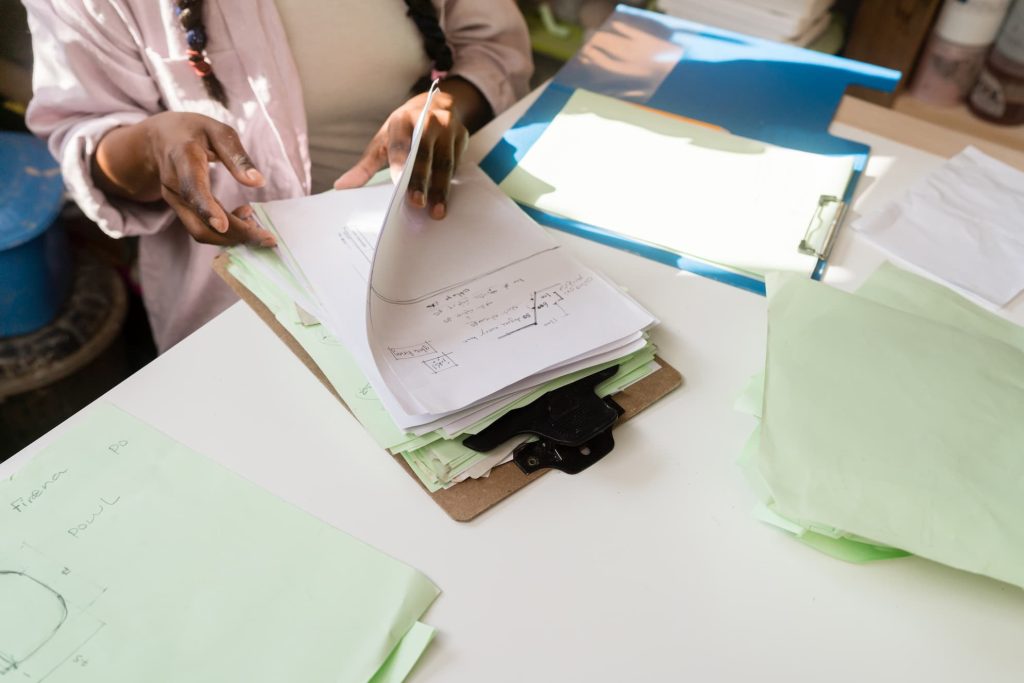 Retenue sur salaire pour absence injustifiée d'un apprenti